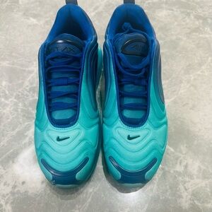 SZ 6 Youth- Nike Air Max 720 Sea Forest - AO2924-400